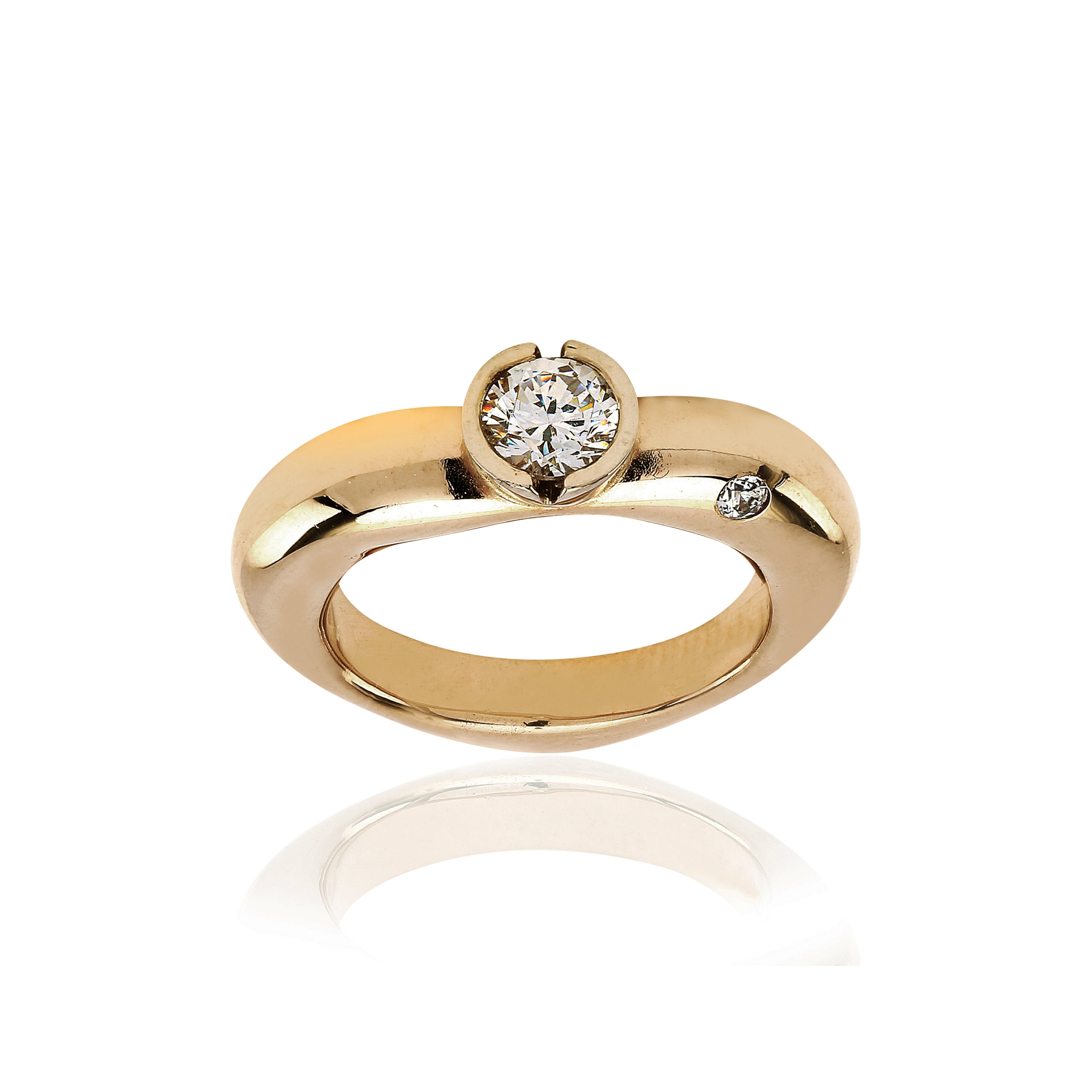 Toyo Classic En guld og hvidguld ring med stor diamant uden sidestykke.