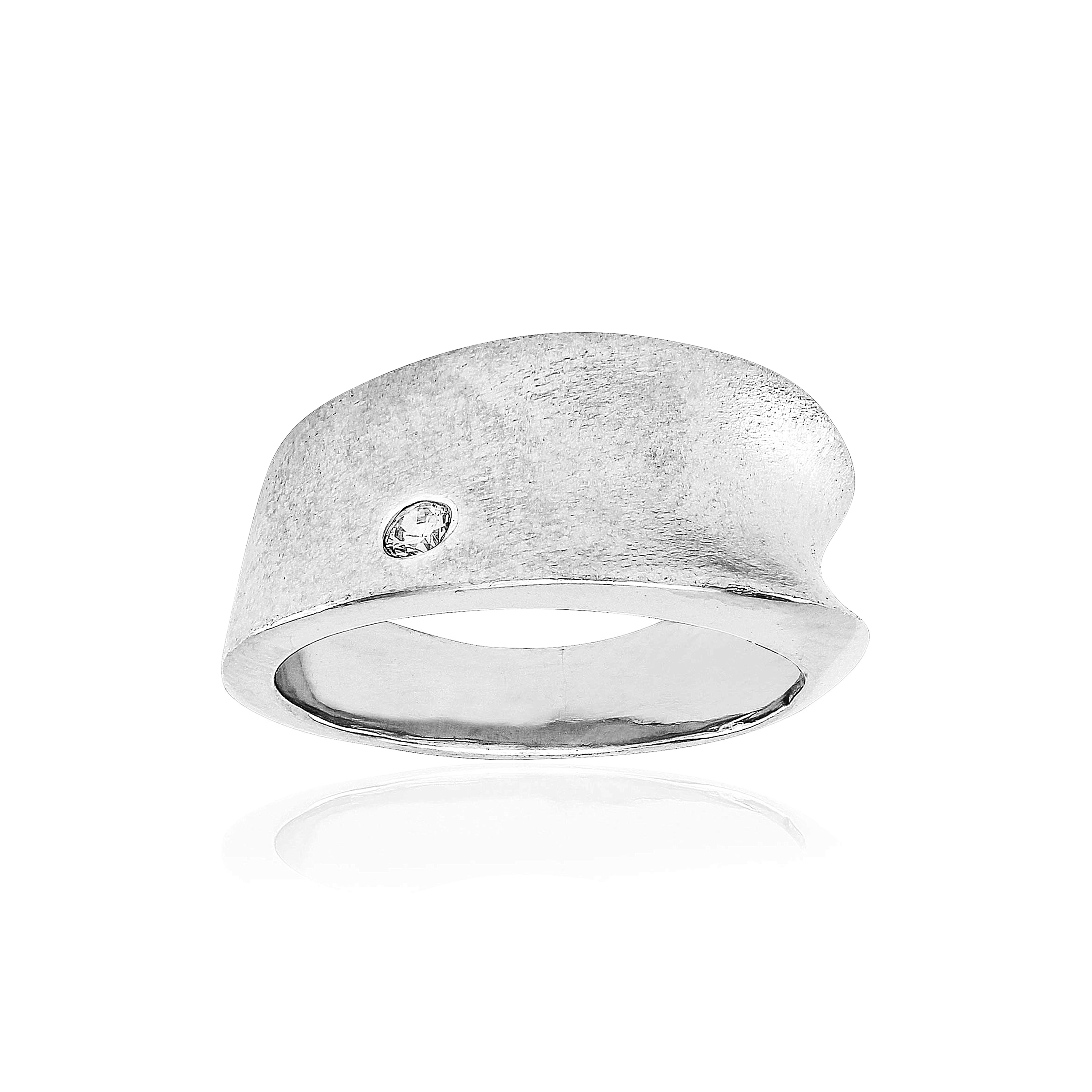 Sato Pur udsøgt hvidguld ring med diamant.