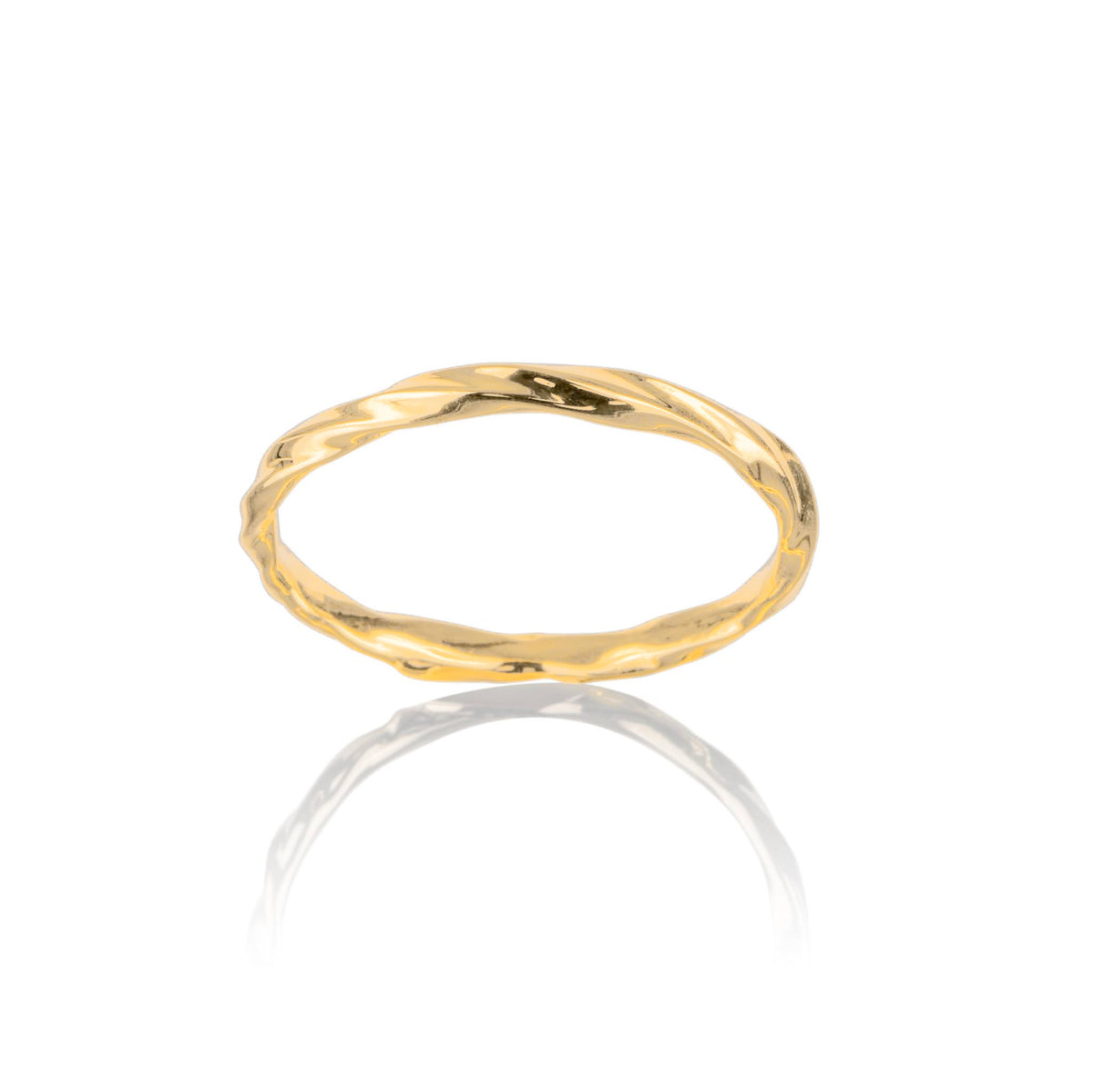 Ring i 14 karat guld ur serien Sato, handgjord av Rebecca Falck