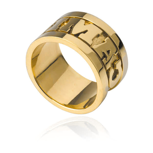 Ring i 14 karat guld med briljanter ur serien Nomine, handgjord av Rebecca Falck