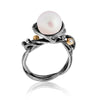 Kairy Exquis Alluring black silver ring with pearl, gold and diamonds.