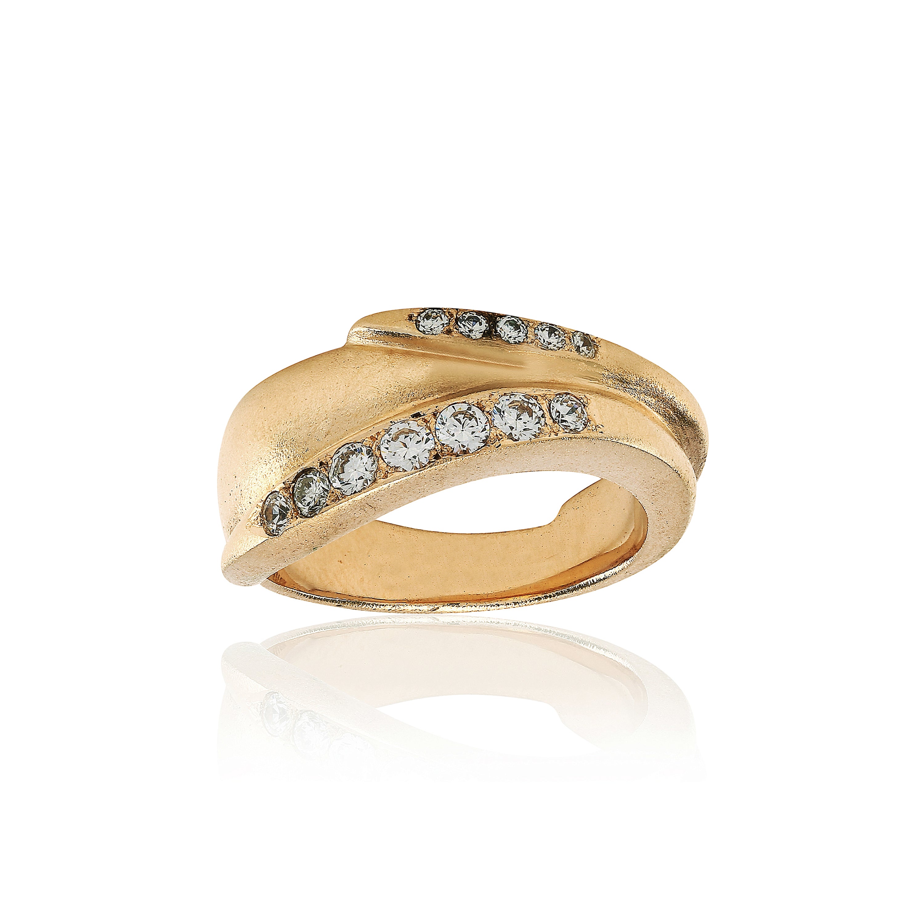 Sirius Fantasy Prestigious gold ring with diamonds.