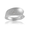 Sato Pur      sølv ring med diamant designet i skandinsvisk stil.