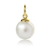 Obi Albe klassisk guld vehæng med en stor hvid perle.