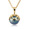 Obi Luxe Timeless gold pendant with Tahitian pearl.