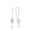 Sato Luxe Exclusive gold earrings with pearls and brilliants.